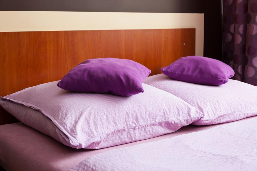 Hotel Elda 2 Μπίντγκοστς Δωμάτιο φωτογραφία