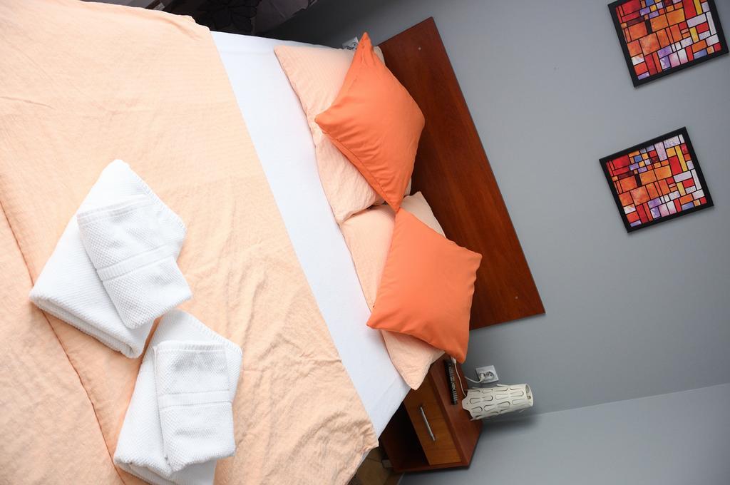 Hotel Elda 2 Μπίντγκοστς Εξωτερικό φωτογραφία