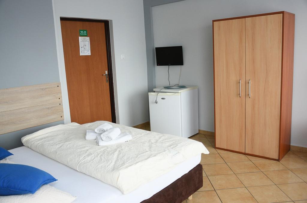 Hotel Elda 2 Μπίντγκοστς Εξωτερικό φωτογραφία