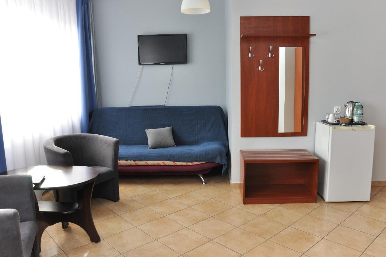 Hotel Elda 2 Μπίντγκοστς Εξωτερικό φωτογραφία
