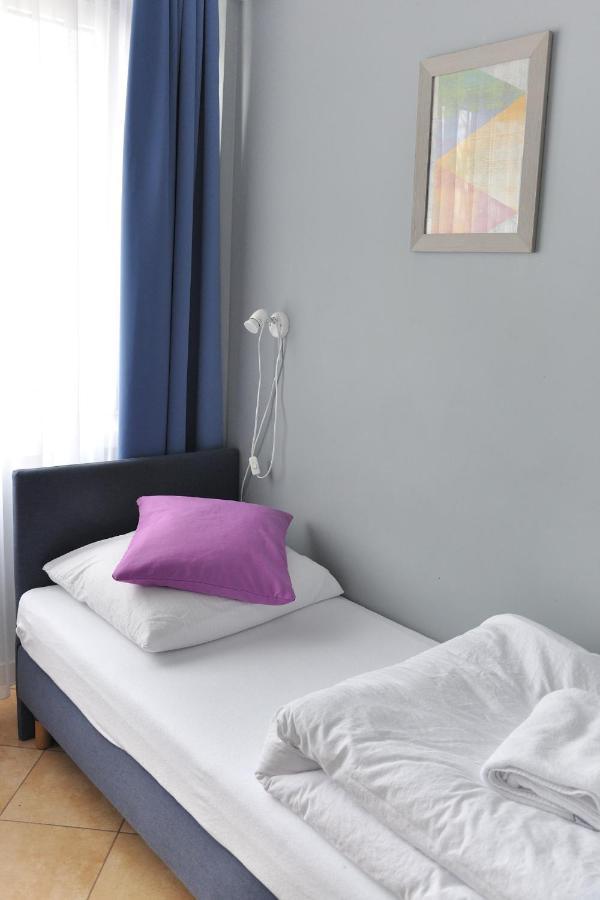 Hotel Elda 2 Μπίντγκοστς Εξωτερικό φωτογραφία