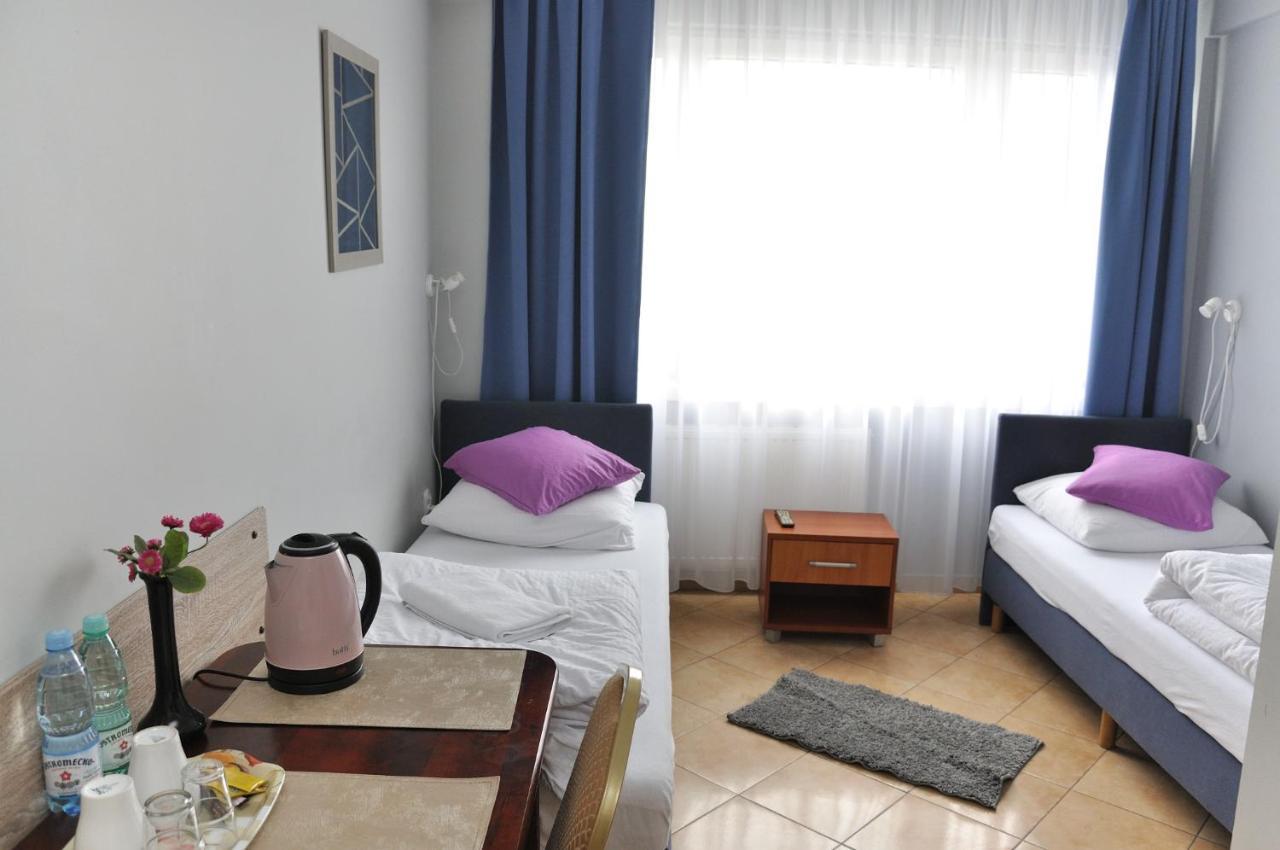 Hotel Elda 2 Μπίντγκοστς Εξωτερικό φωτογραφία