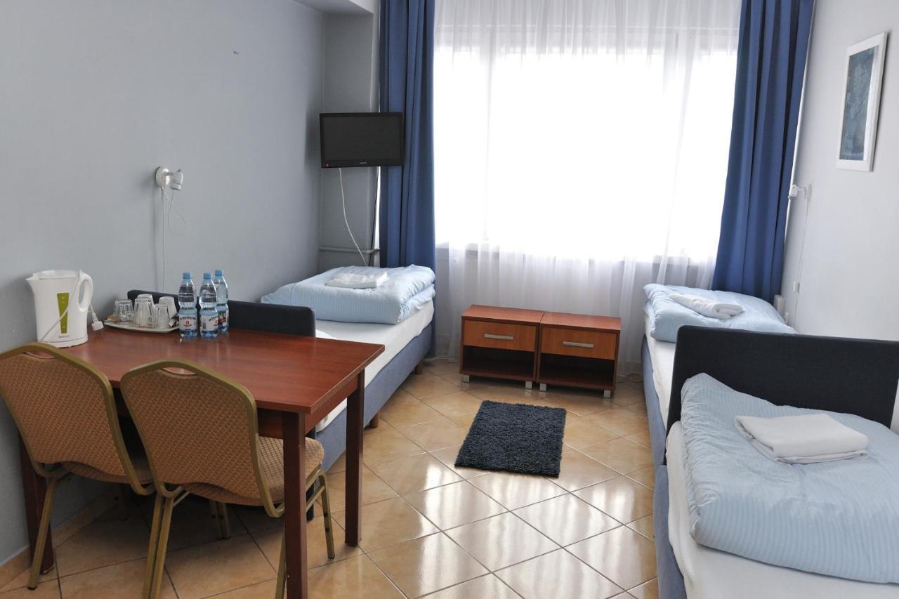 Hotel Elda 2 Μπίντγκοστς Εξωτερικό φωτογραφία
